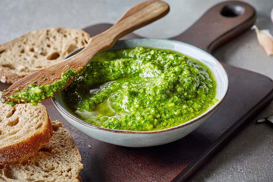 Mike’s Ultimate Basil Garlic Paste