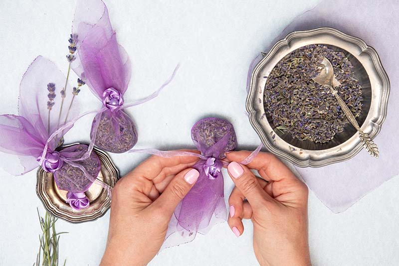 dried lavender bud herbal sachets